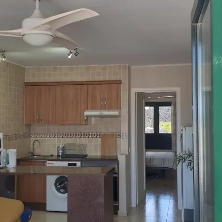 The Ravens Πουέρτο Ντελ Κάρμεν